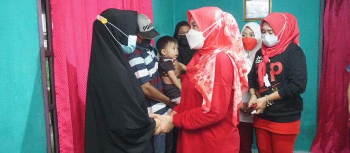 Dukungan dan Doa Terus Mengalir, Winarni Nanang Ermanto Jenguk Anak Pengidap Talasemia Dan Leukimia